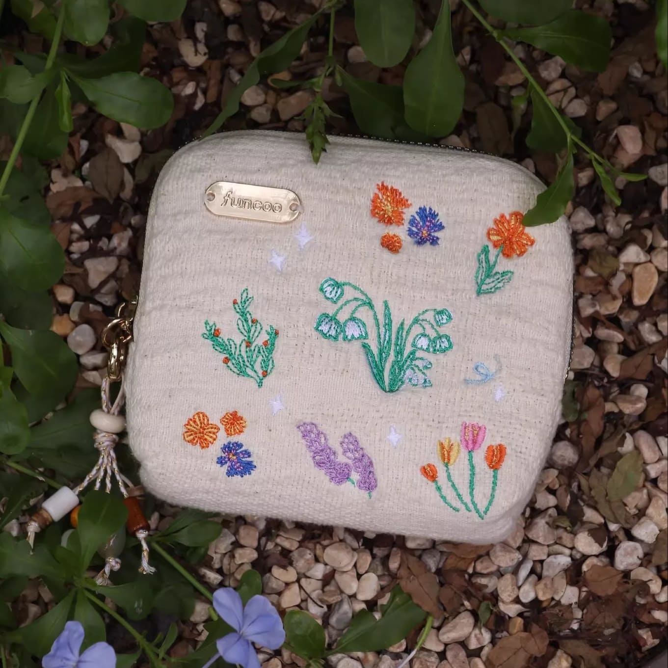 Embroidered Linen Multi-Layer Jewelry Travel Pouch - Padded Organizer