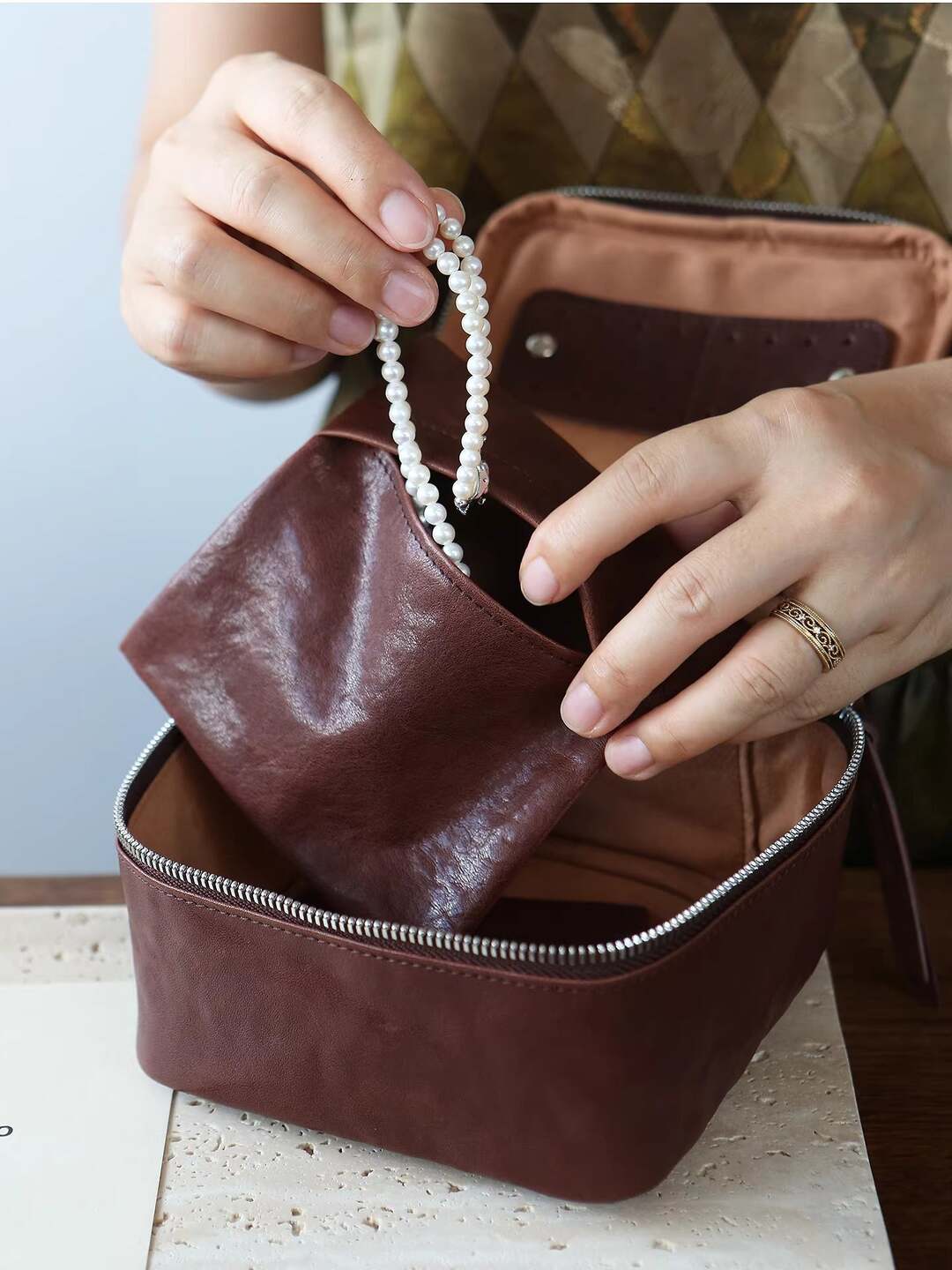 Large Genuine Leather Jewelry Box - Premium Cowhide Organizer