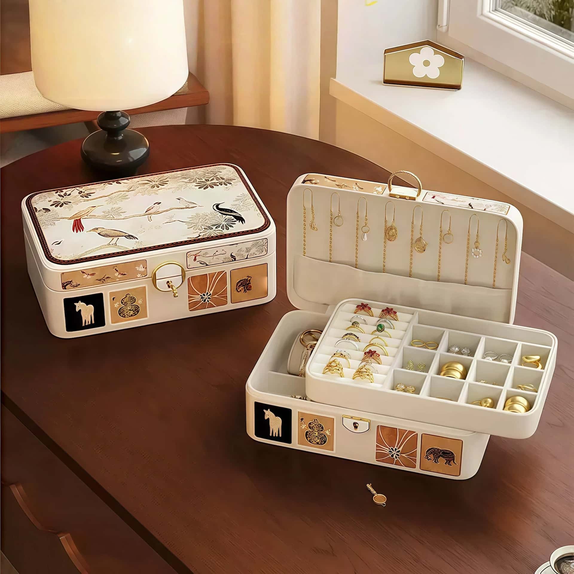 Elegant Leather Jewelry Box with Lock